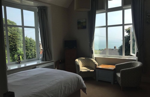 Ventnor House | Cornerways