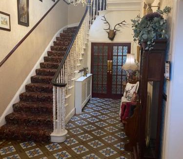 Carlisle House | Cornerways Guest House