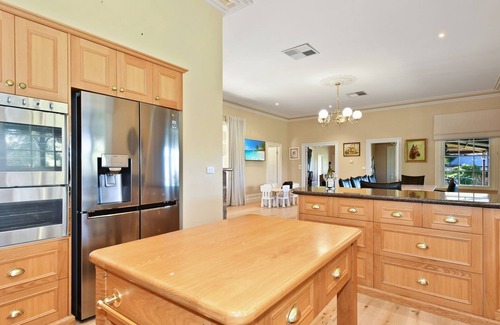 Merrijig House | Cornhill - Merrijig - Sleeps 12