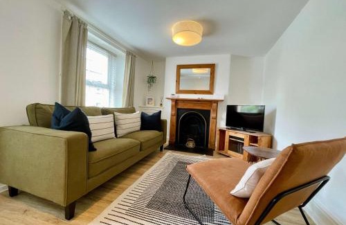 Truro House | Cornish Cottage - Truro City Centre