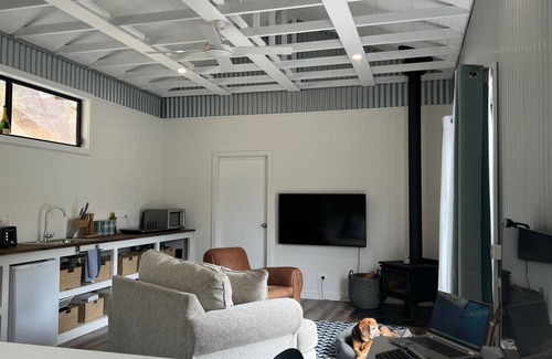 Wollombi Apartment | Corrabare Cottage and Studio