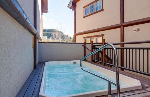 Warrior's Mark Apartment | Corral 107S by Great Western Lodging