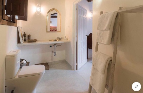 Atalbeitar House | Cortijo La Viñuela