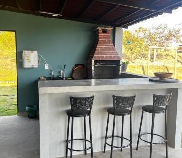 Alexania House | Corumbá 4 - Casa Contêiner com Piscina Aquecida