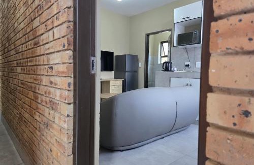 Greater Johannesburg Metropolitan Area House | Cosmo Sleepover