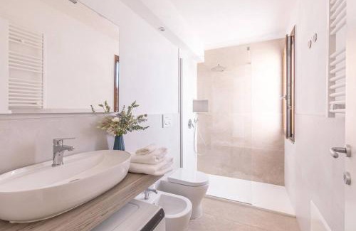 Torre dei Corsari House | Costa Verde Coastal Charm Huge Terrace Wi-Fi AC