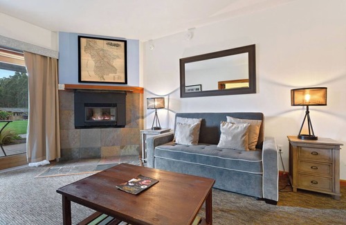 Pescadero Cabin | Costanoa Lodge and Camp