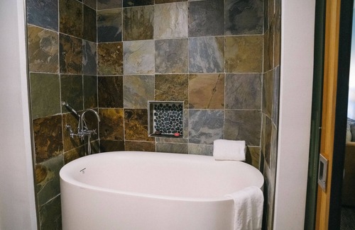 Pescadero Cabin | Costanoa Lodge and Camp