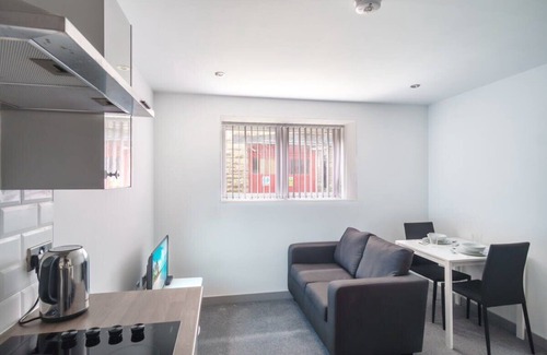 Blackburn Apartment | Cosy 1 Bed Apartment in Central Blackburn
