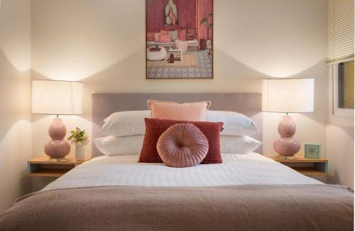 Strathfield Apartment | Cosy 2-Bed Apartment in the Heart of Strathfield
