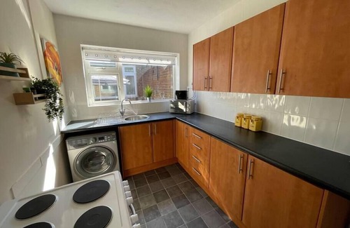 Carrville Apartment | Cosy 2 Bed Apt- Wifi- Yard- Nr Park-Nr Stadium