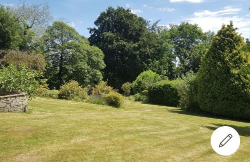 Newton Abbot House | Cosy 2-Bed Property in Ashburton Dartmoor
