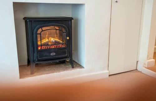 Kingham House | Cosy 2BD Cottage in Oxfordshire - Near Daylesford!