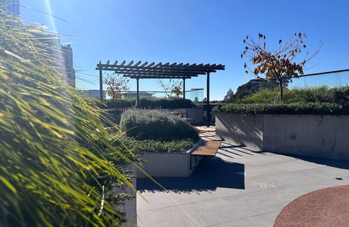 Reid Apartment | Cosy 2BR in Reid w/t free wifi/parking