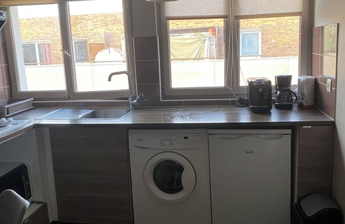 Aubervilliers Apartment | Cosy 2P apartment aubervilliers 10mn Paris Opera