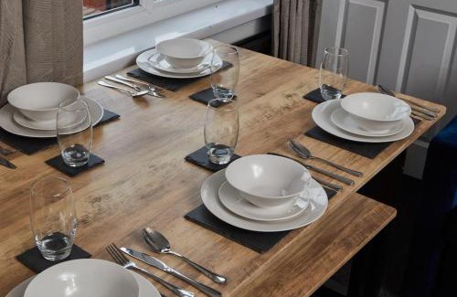 Seaham House | Cosy 3-Bedroom House in Seaham - Street Parking