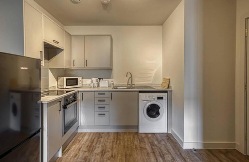 Southport Apartment | Cosy and Modern 1 bedroom apt near Southport Beach