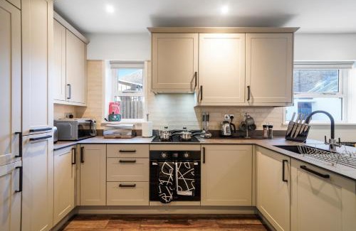 Thamesfield Apartment | Cosy and Stunning Abode in London