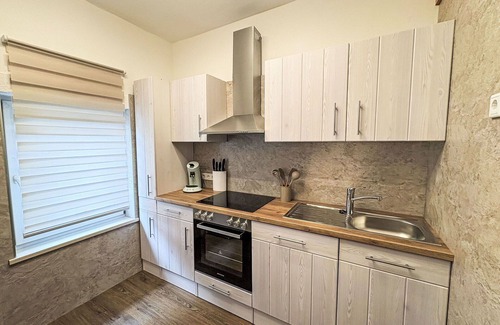 Sankt Martin Apartment | Cosy apartment for 5 people with WIFI, TV and parking
