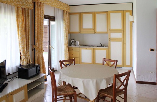 Monte House | Cosy apartment in villa for 4 people with pool, WIFI, A/C, TV and terrace
