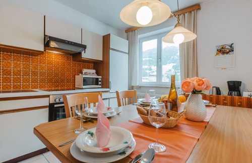 Bad Hofgastein Apartment | Cosy apartment for 4 people with WIFI, TV and parking