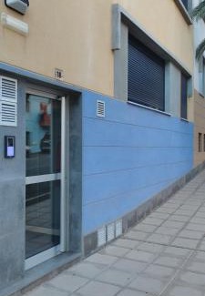 Sardina Apartment | Cosy Apartment at Sardina Beach