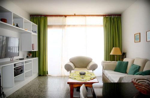 Puerto del Carmen Apartment | Cosy apartment close to the beach!