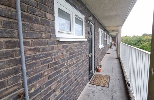 Mortlake Apartment | Cosy apartment close to Roehampton country club and the Priory hospital