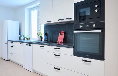 Desna Apartment | Cosy apartment for 4 people with pool, WIFI, TV and patio