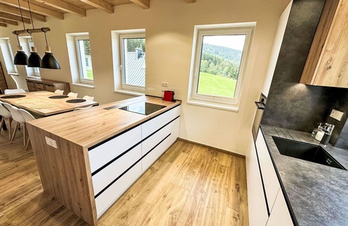 Smrzovka Apartment | Cosy apartment for 12 people with WIFI, TV and terrace