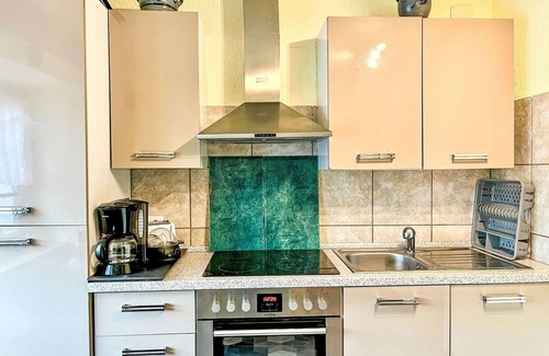 Oberthal Apartment | Cosy apartment for 4 guests with WIFI, TV, pets allowed and parking
