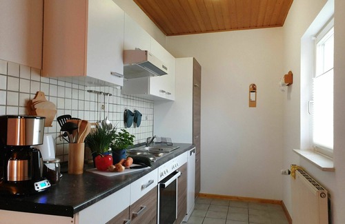 Thalfang Apartment | Cosy apartment for 4 people with WIFI, TV, terrace, pets allowed and parking