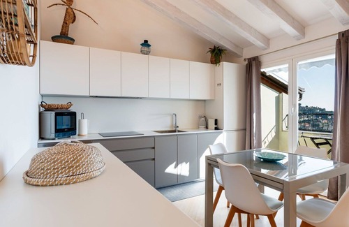 Alassio Apartment | Cosy apartment for 4 guests with A/C, private pool, WIFI, TV, terrace and pets allowed