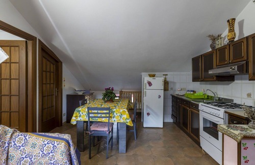 Torrazza Apartment | Cosy apartment for 4 guests with A/C, WIFI, TV, balcony and panoramic view