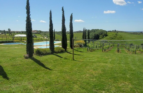 Stabbia Apartment | Cosy apartment for 4 people with pool, WIFI, TV, patio, panoramic view and parking