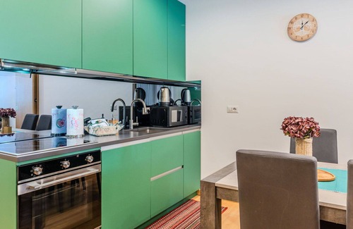 Verceia Apartment | Cosy apartment for 4 people with WIFI, TV, patio and pets allowed
