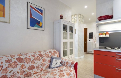 Sanremo Apartment | Cosy apartment for 5 guests with A/C, pool, WIFI and terrace