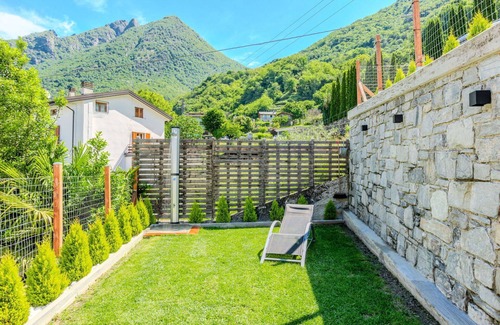 Verceia Apartment | Cosy apartment for 8 guests with WIFI, TV and patio