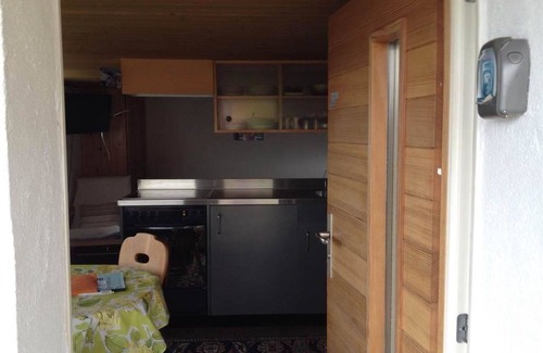 Riederalp Apartment | Cosy apartment for 3 guests with WIFI, TV, balcony and pets allowed