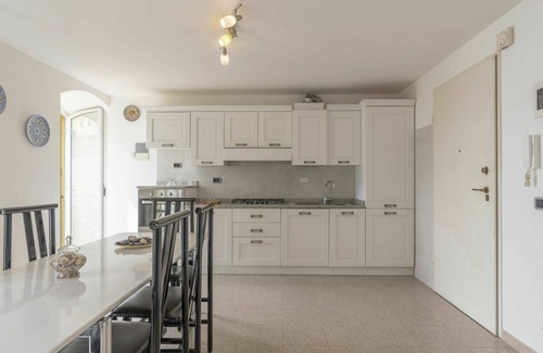 Latte Apartment | Cosy apartment for 4 guests with WIFI, pool and TV