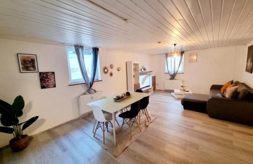 Gross-Rohrheim Apartment | Cosy Apartment in Groß-Rohrheim – 87 m² – Sunny Terrace