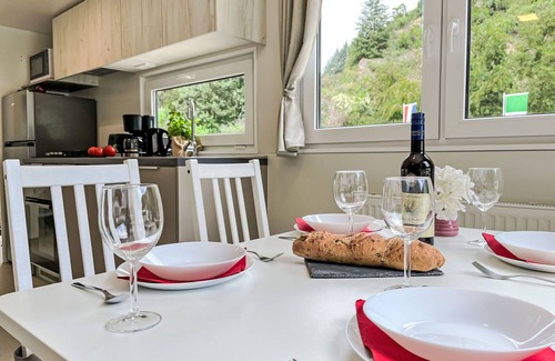 Boppard House | Cosy apartment in villa for 4 people with terrace and pets allowed