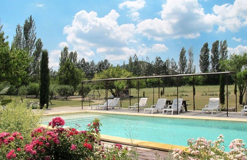 Sigonce Villa | Cosy apartment in villa for 4 guests with WIFI, pool, patio and pets allowed
