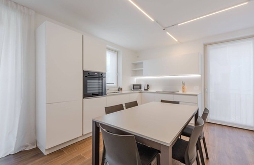 Pinzolo Villa | Cosy apartment in villa for 6 people with WIFI, TV and balcony
