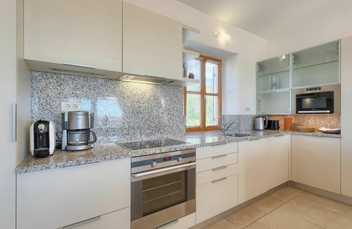 Bibali House | Cosy apartment in villa for 5 people with pool, WIFI, A/C, TV and terrace