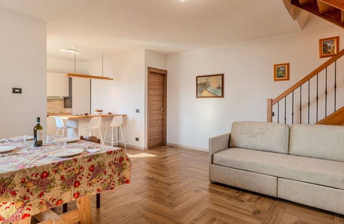 Sorico House | Cosy apartment in villa for 6 people with WIFI, TV, patio and pets allowed