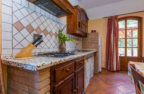 Riparbella Apartment | Cosy apartment for 6 people with A/C, pool, WIFI, TV, patio and parking