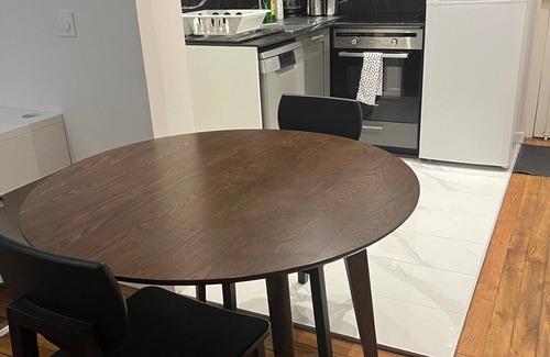 Aubervilliers Apartment | Cosy apartment next to metro 7