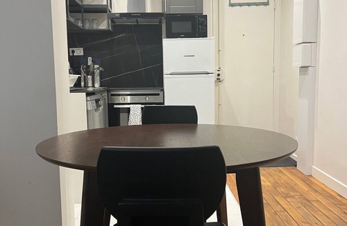 Aubervilliers Apartment | Cosy apartment next to metro 7