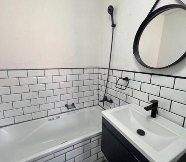 Boksburg Apartment | Cosy apt 10min to OR Tambo